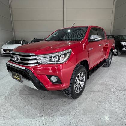 TOYOTA HILUX 2.8 SRX 4X4 CD 16V DIESEL 4P AUTOMÁTICO TOYOTA HILUX 2.8 SRX 4X4 CD 16V DIESEL 4P AUTOMÁTICO